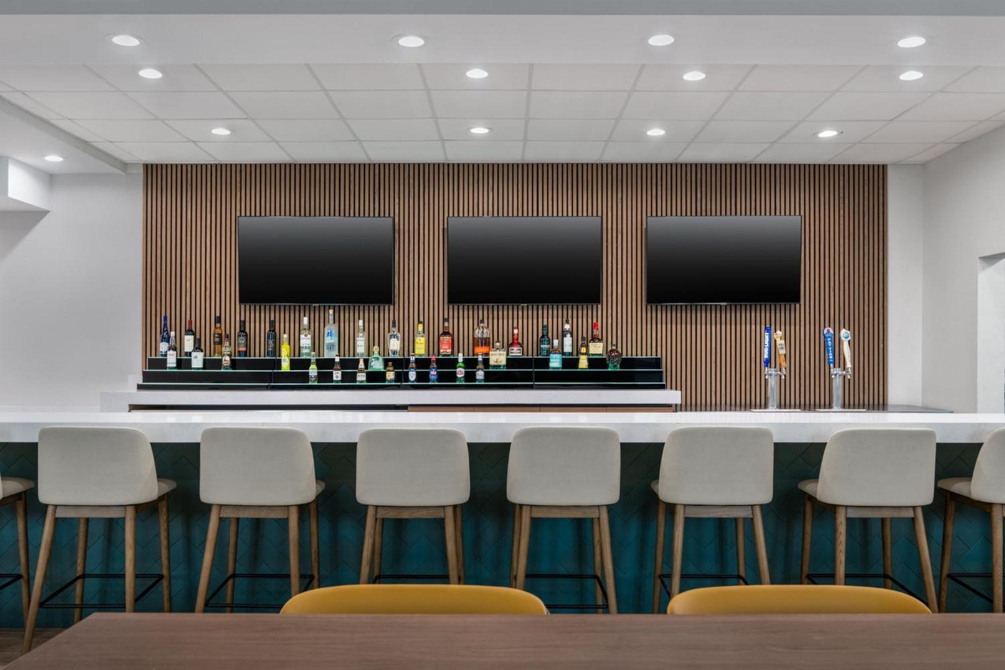 Holiday Inn Galveston Island By Ihg Exterior photo